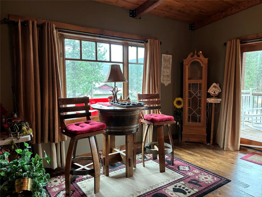 21369 Ninemile Road Huson MT 59846