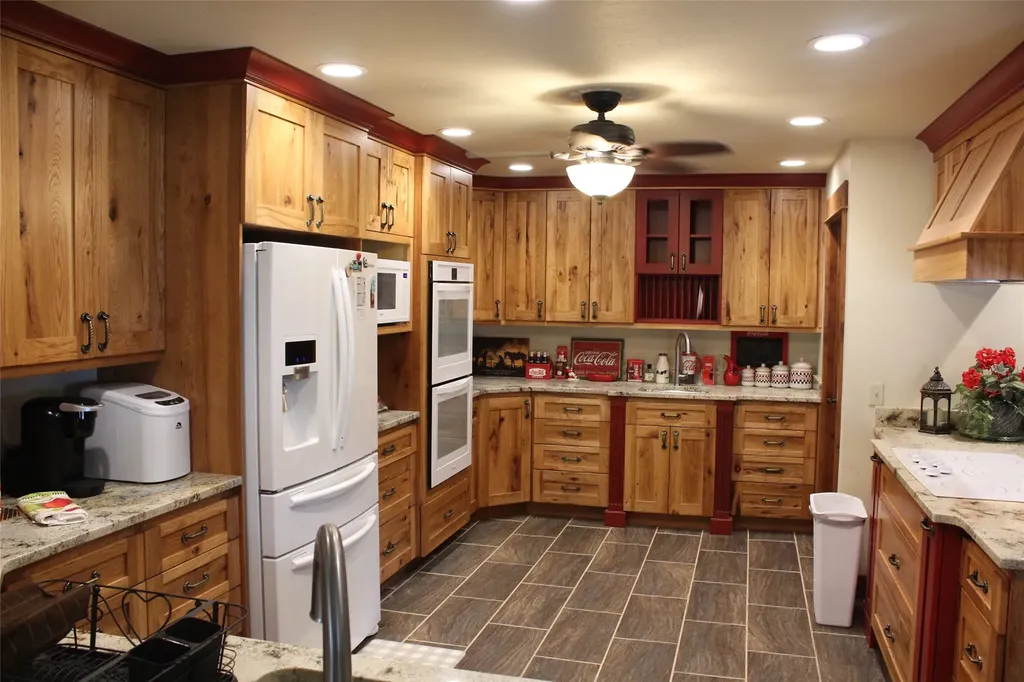 21369 Ninemile Road Huson MT 59846