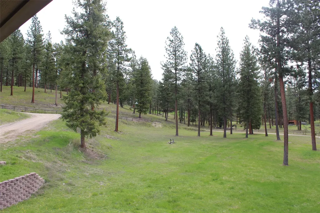 21369 Ninemile Road Huson MT 59846