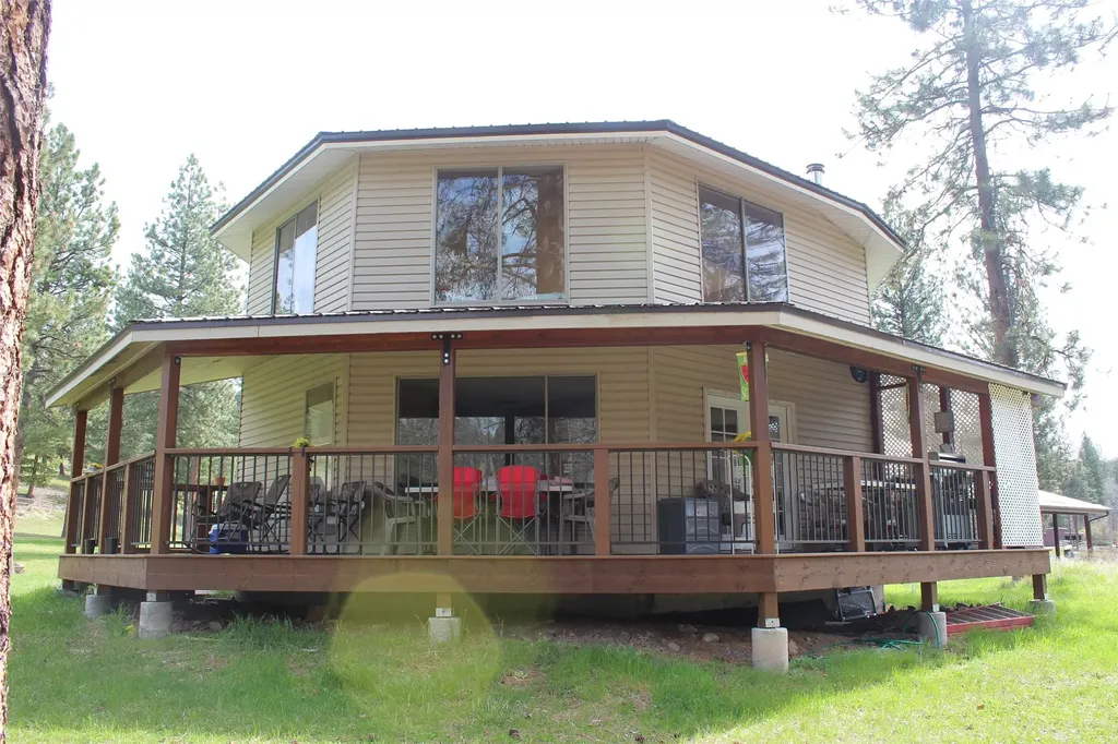 21369 Ninemile Road Huson MT 59846