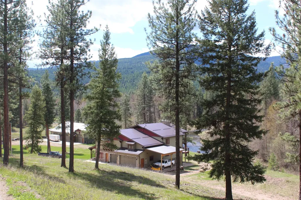 21369 Ninemile Road Huson MT 59846