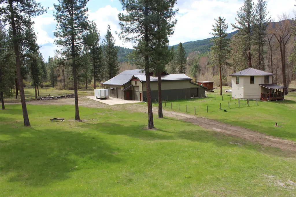 21369 Ninemile Road Huson MT 59846