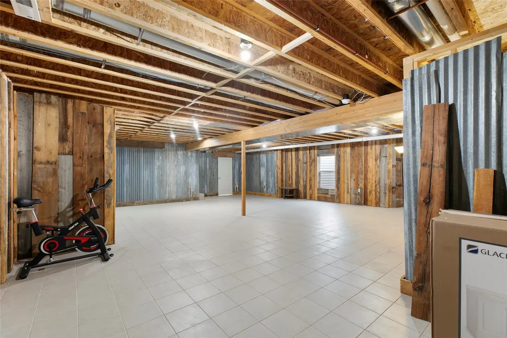 2306 Austin Lane Victor MT 59875