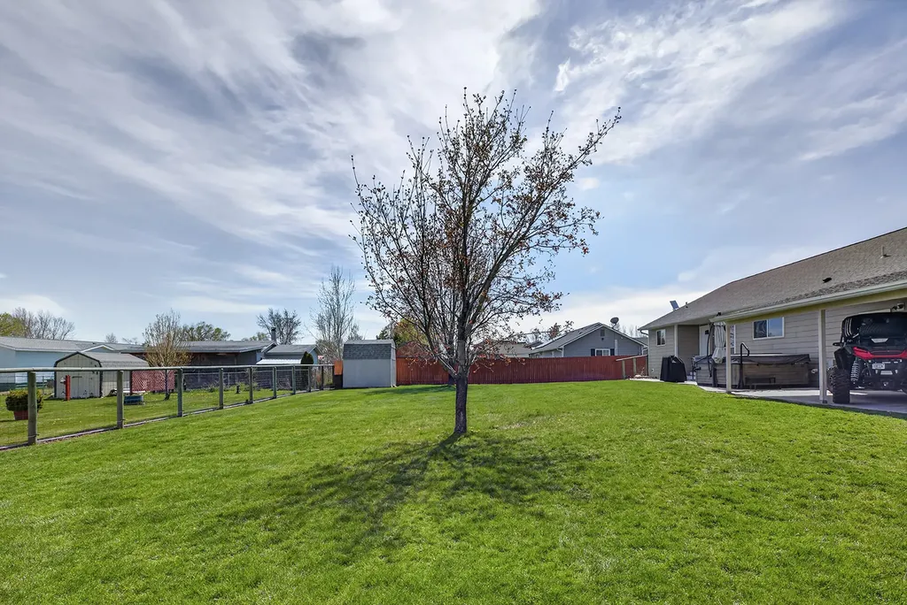 2306 Austin Lane Victor MT 59875