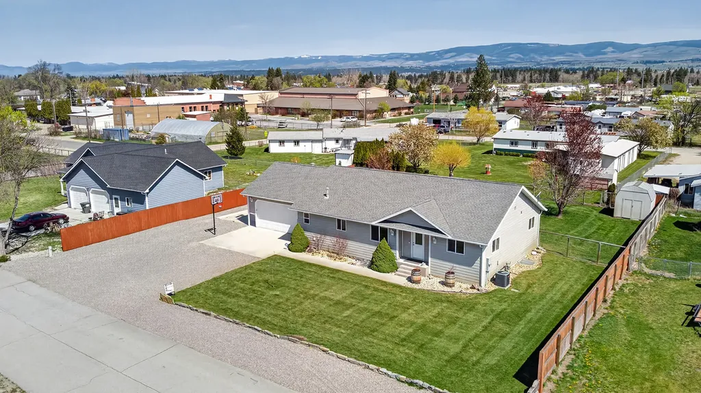 2306 Austin Lane Victor MT 59875