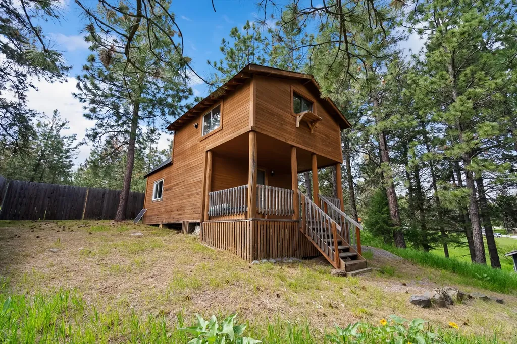 300 Peaceful Drive Bigfork MT 59911