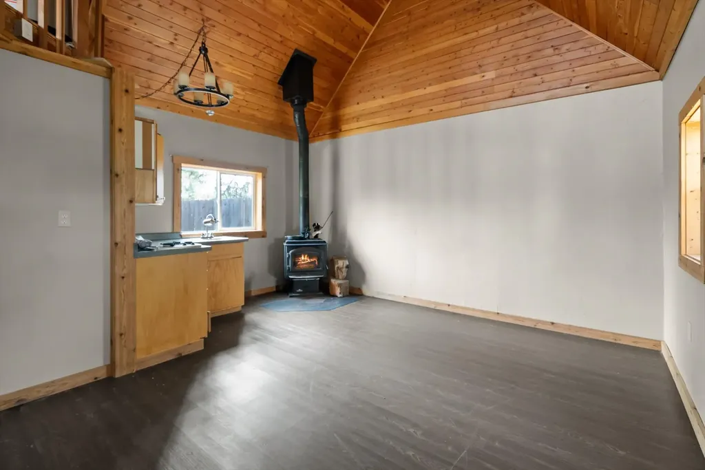 300 Peaceful Drive Bigfork MT 59911