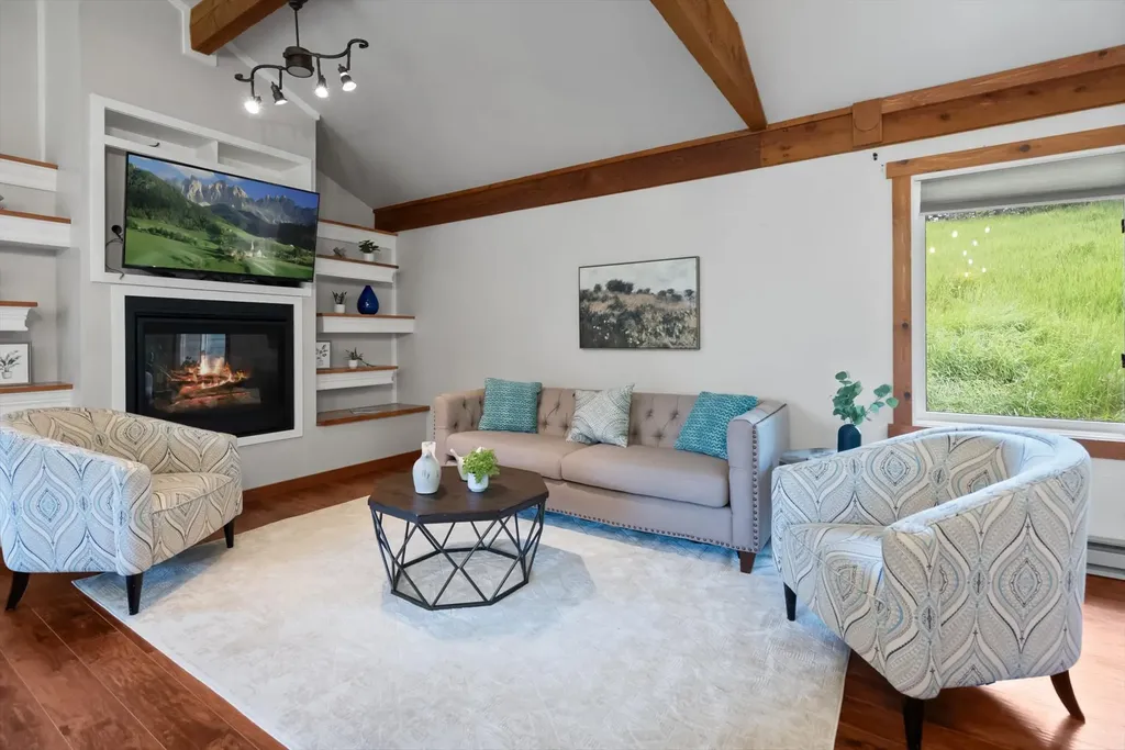 300 Peaceful Drive Bigfork MT 59911