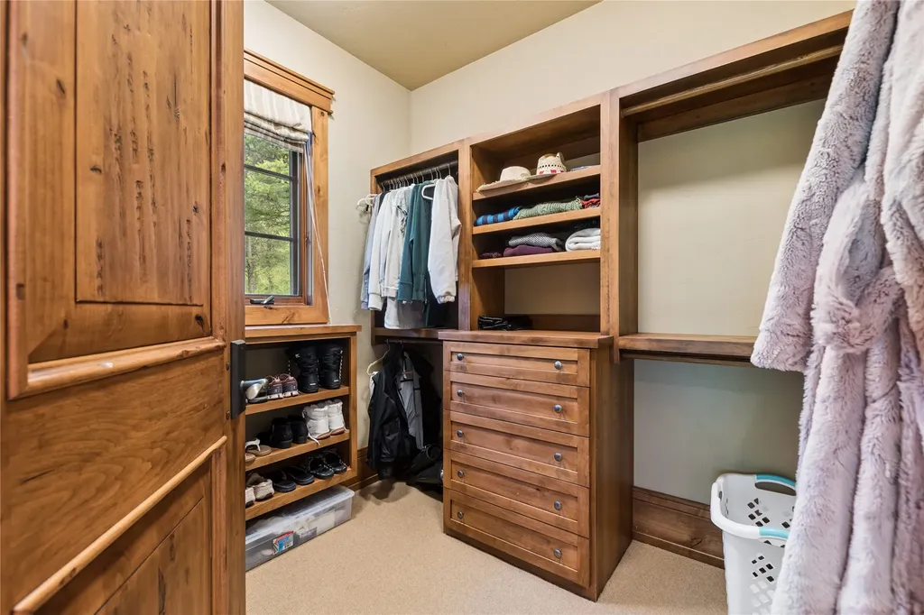 3010 Iron Horse Drive Whitefish MT 59937