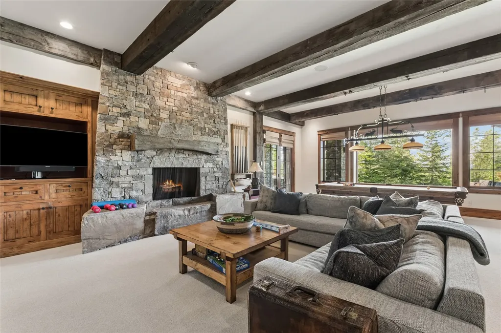 3010 Iron Horse Drive Whitefish MT 59937