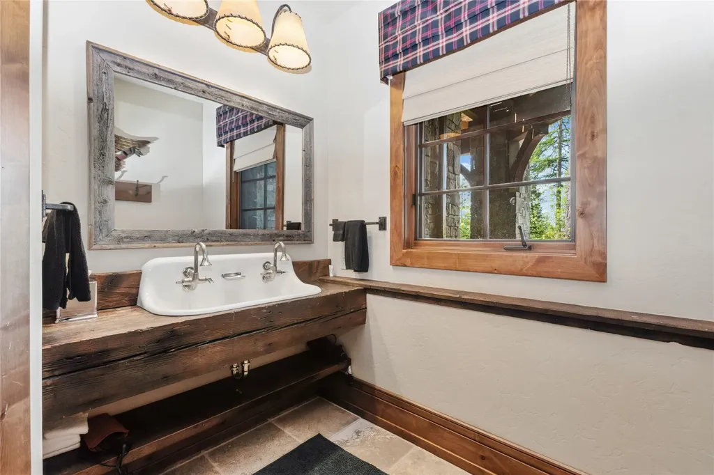 3010 Iron Horse Drive Whitefish MT 59937