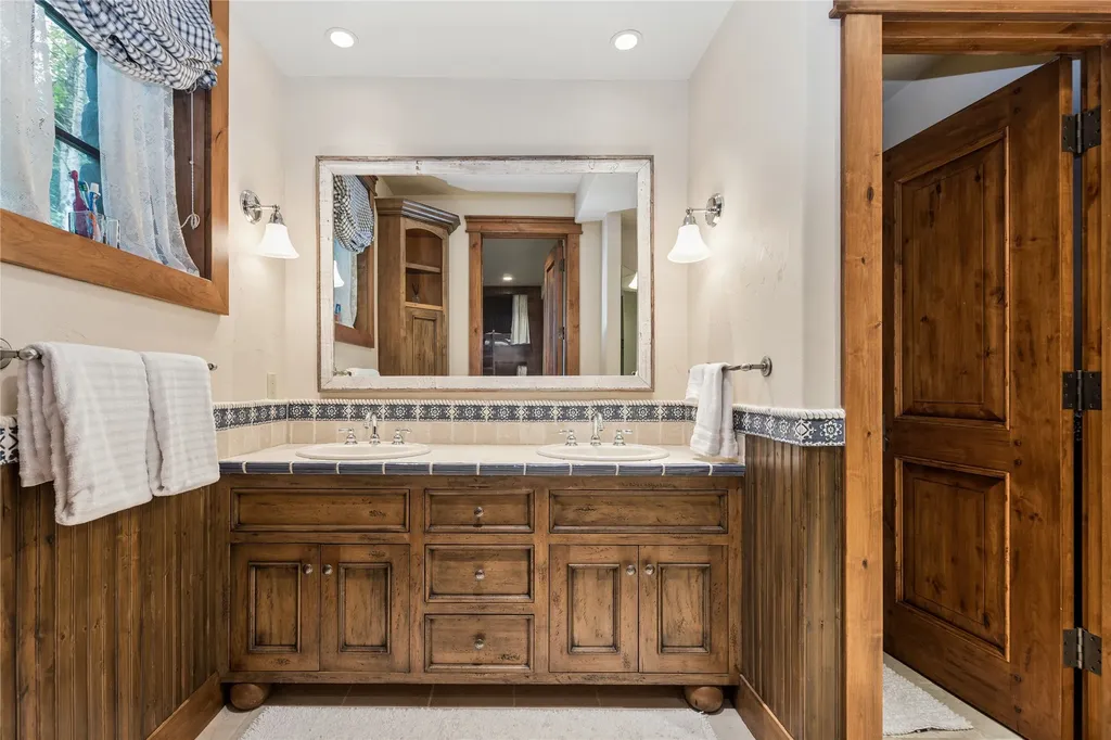 3010 Iron Horse Drive Whitefish MT 59937