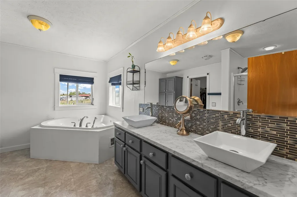 146 Canyon View Drive Livingston MT 59047