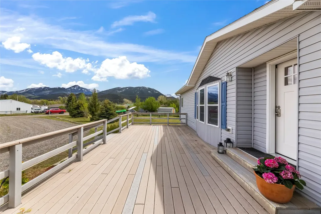 146 Canyon View Drive Livingston MT 59047