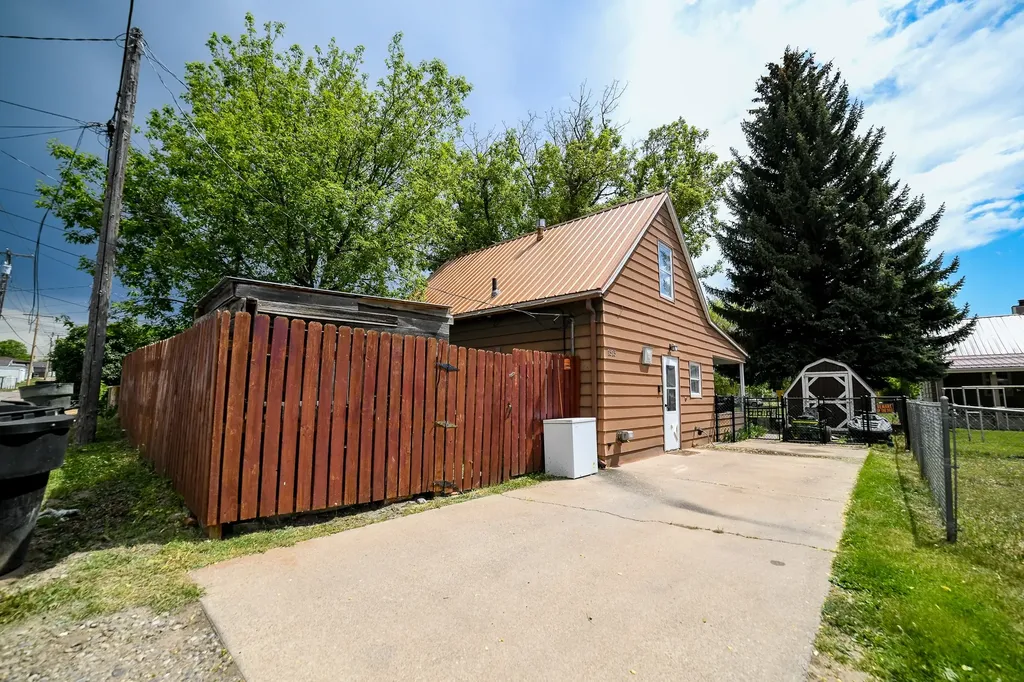 1515 3rd Avenue S Great Falls MT 59405