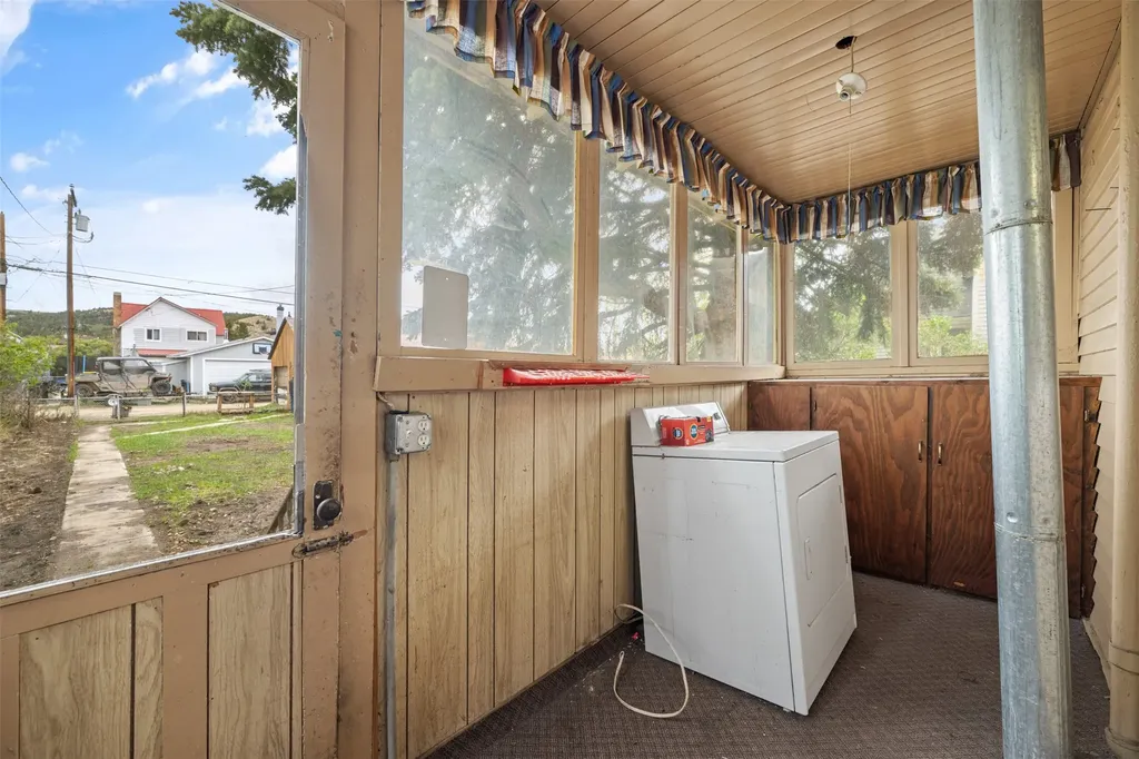 318 W 4th Street Anaconda MT 59711