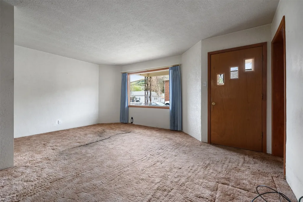 318 W 4th Street Anaconda MT 59711