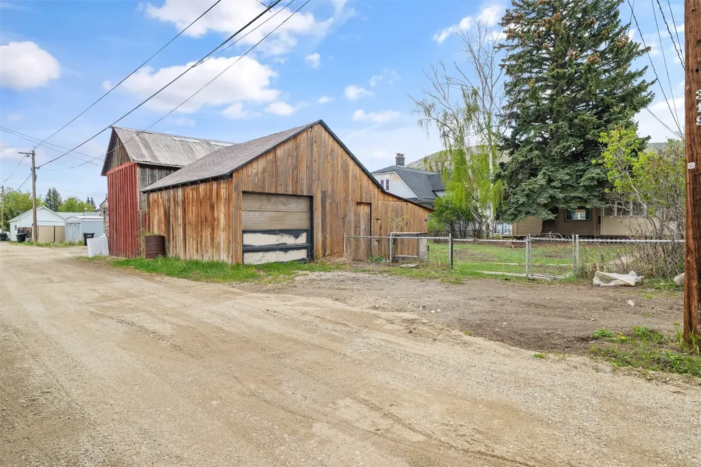 318 W 4th Street Anaconda MT 59711