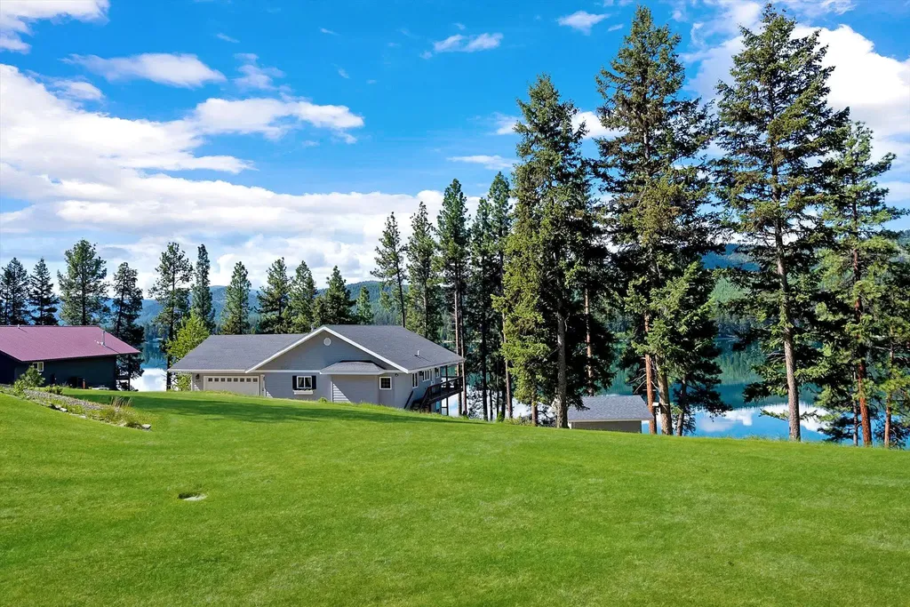 271 Happys Border Lane Libby MT 59923