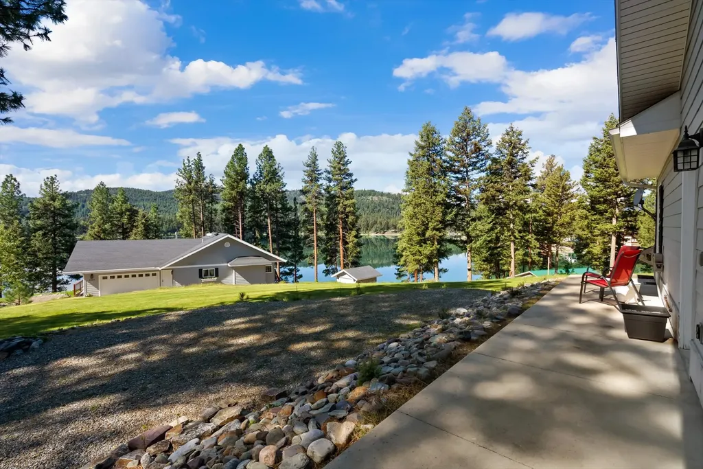 271 Happys Border Lane Libby MT 59923
