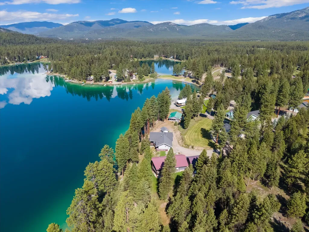 271 Happys Border Lane Libby MT 59923