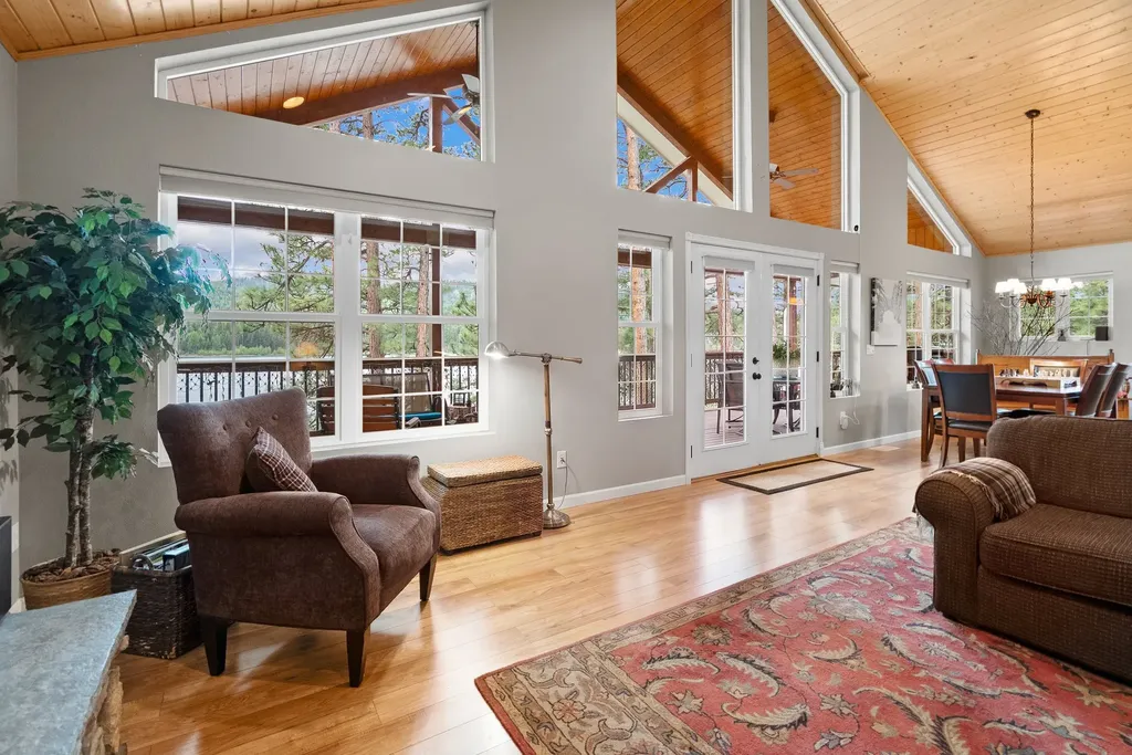 271 Happys Border Lane Libby MT 59923
