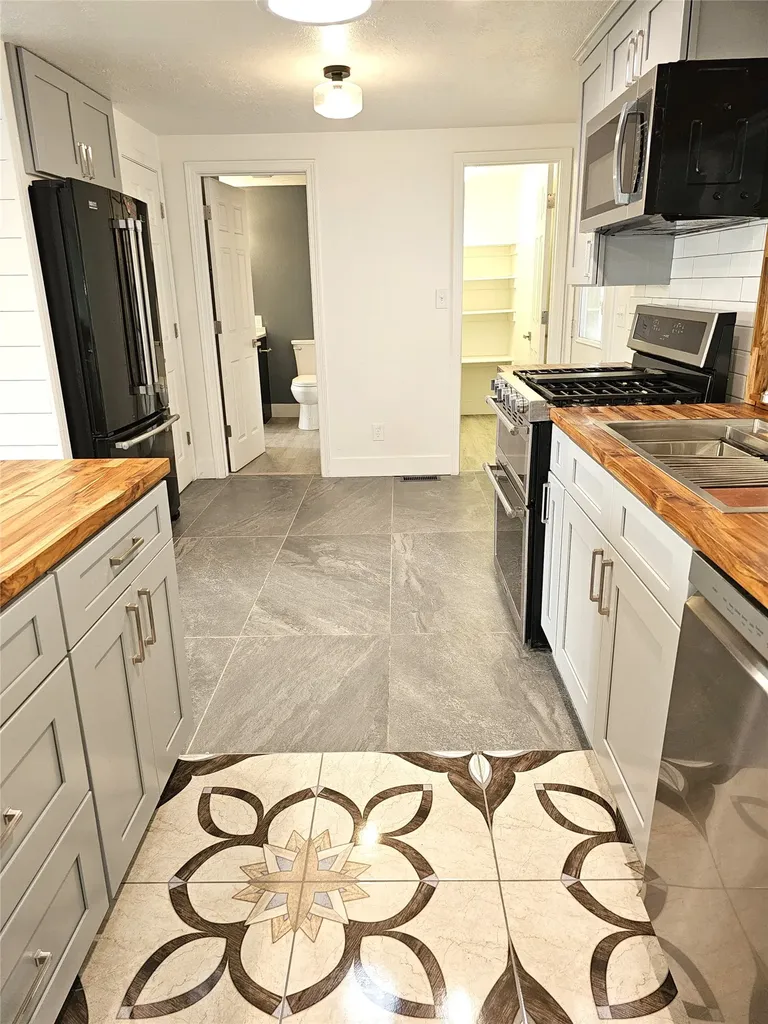 56 West Ulm Road Ulm MT 59485