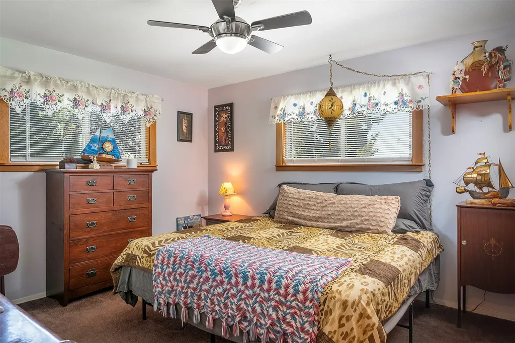 39804 Mt Highway 35 Polson MT 59860