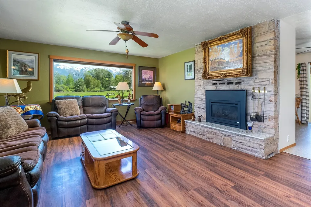 39804 Mt Highway 35 Polson MT 59860