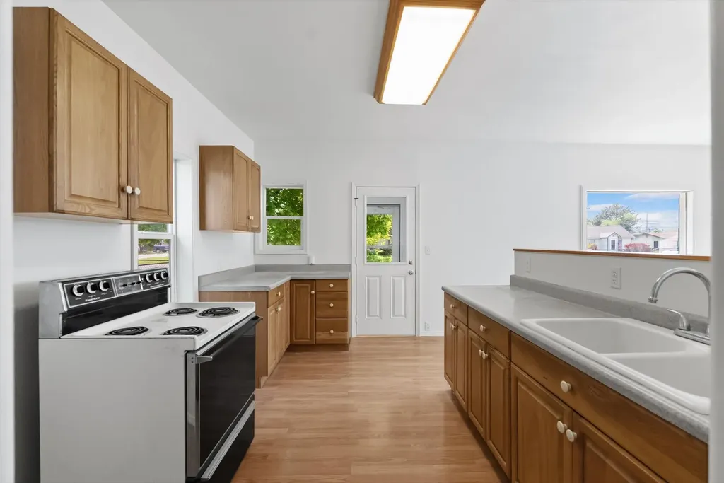 609 6th Avenue E Polson MT 59860
