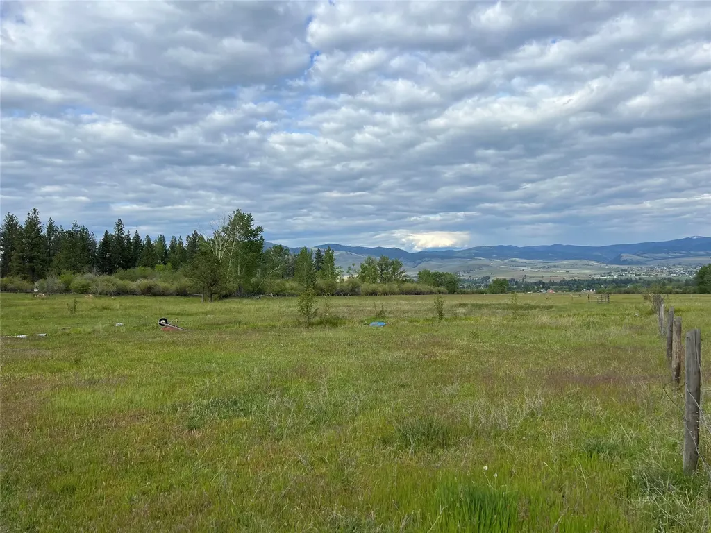 5739 Rescue Lane Florence MT 59833