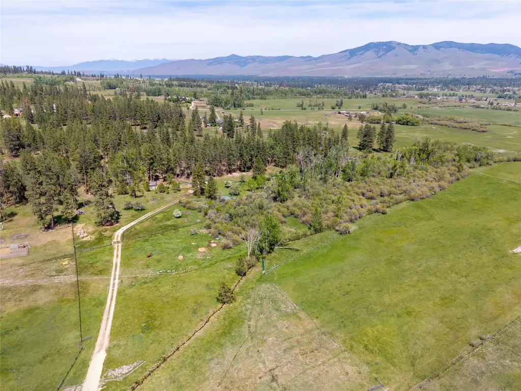5739 Rescue Lane Florence MT 59833