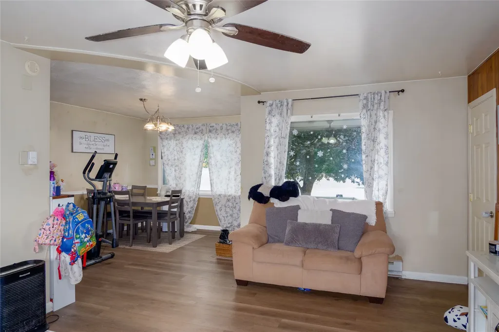 38 Collins Avenue Libby MT 59923