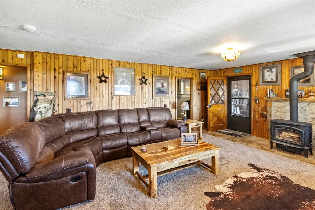 52441 Lake Mary Ronan Road Proctor MT 59929