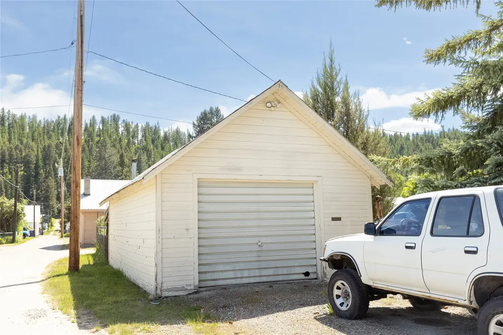 203 Balsam Street Libby MT 59923