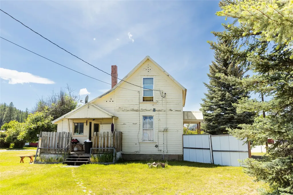 203 Balsam Street Libby MT 59923