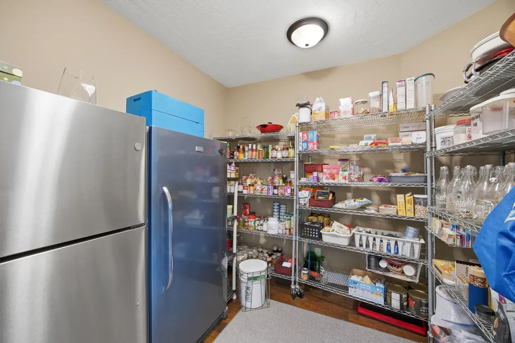 150 Jet Lane Hamilton MT 59840