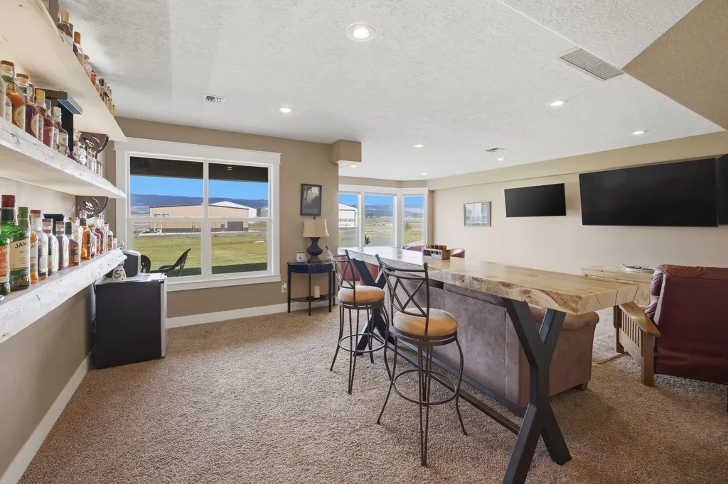 150 Jet Lane Hamilton MT 59840