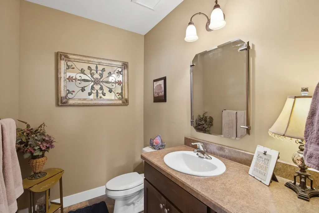 150 Jet Lane Hamilton MT 59840