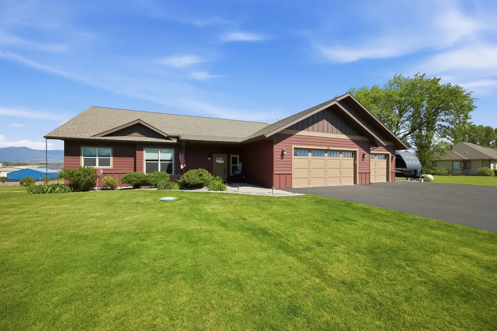 150 Jet Lane Hamilton MT 59840
