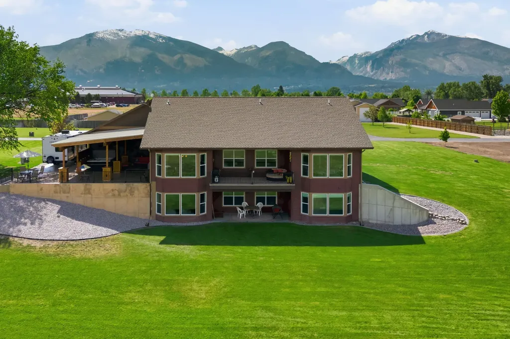 150 Jet Lane Hamilton MT 59840