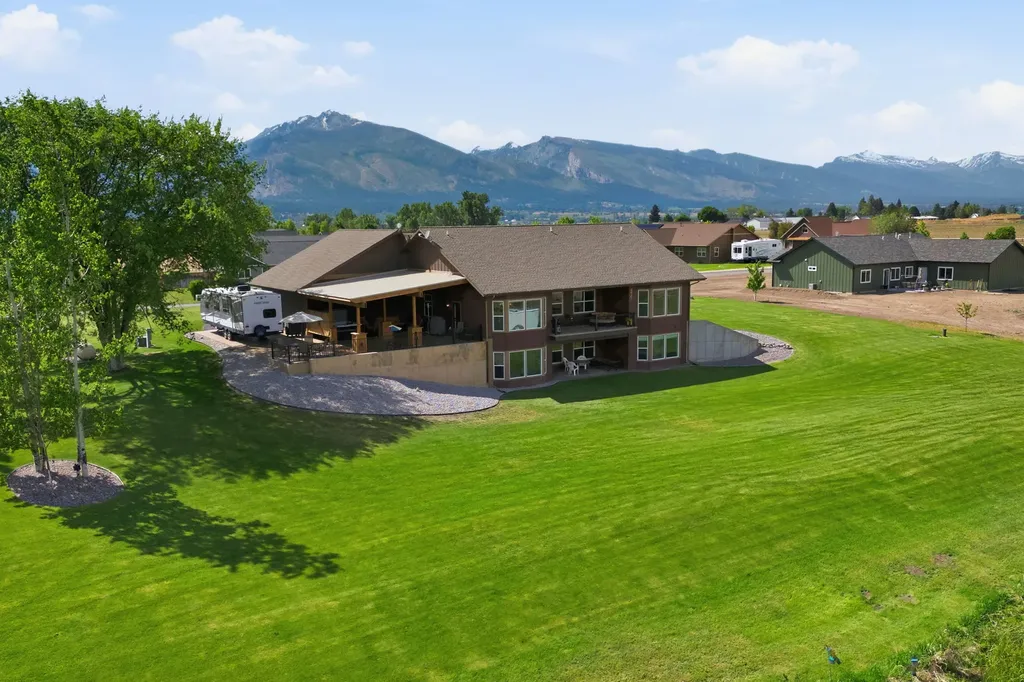 150 Jet Lane Hamilton MT 59840