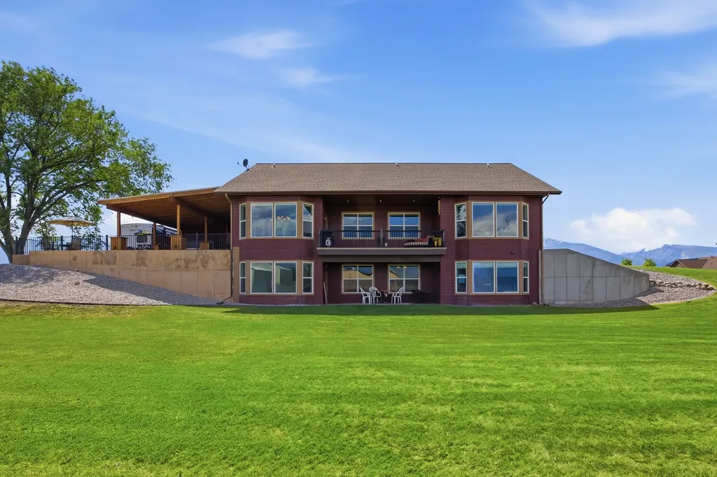 150 Jet Lane Hamilton MT 59840