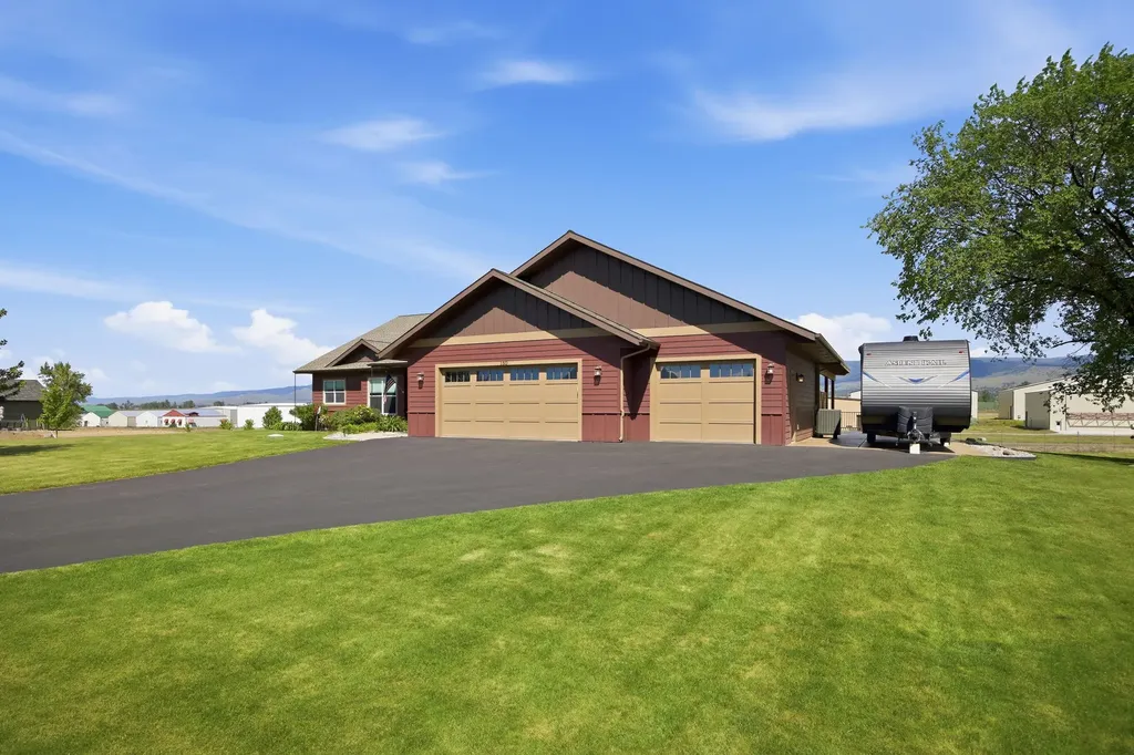 150 Jet Lane Hamilton MT 59840