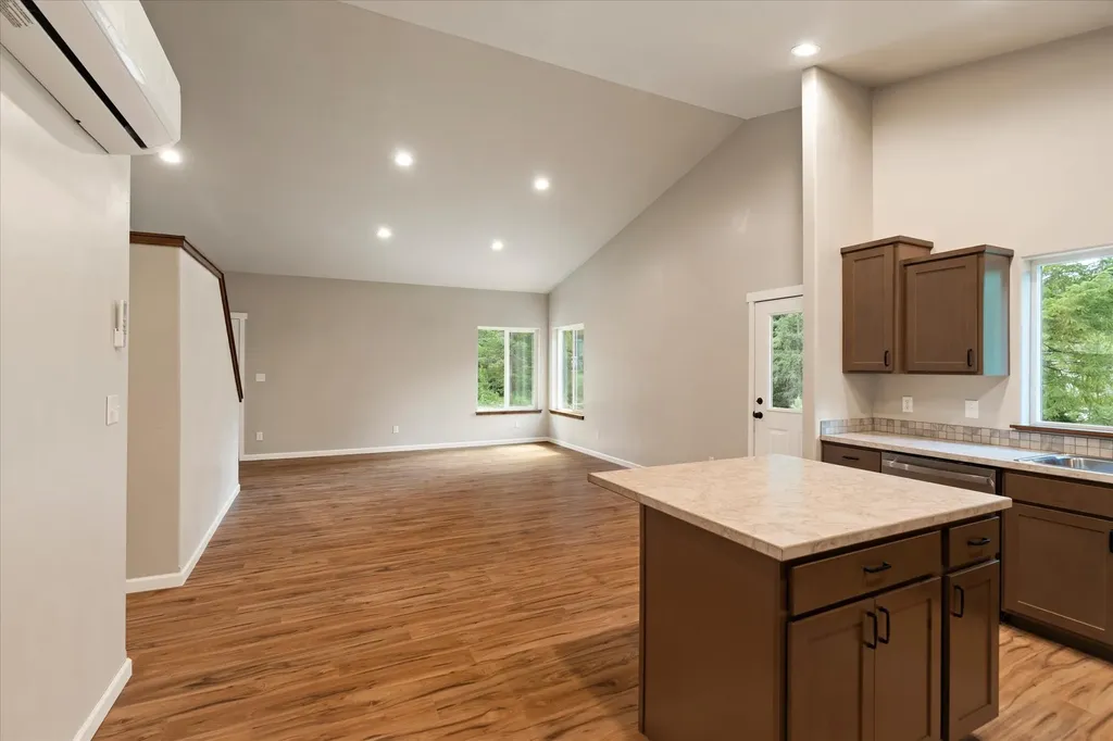 201 Wapiti Way Troy MT 59935
