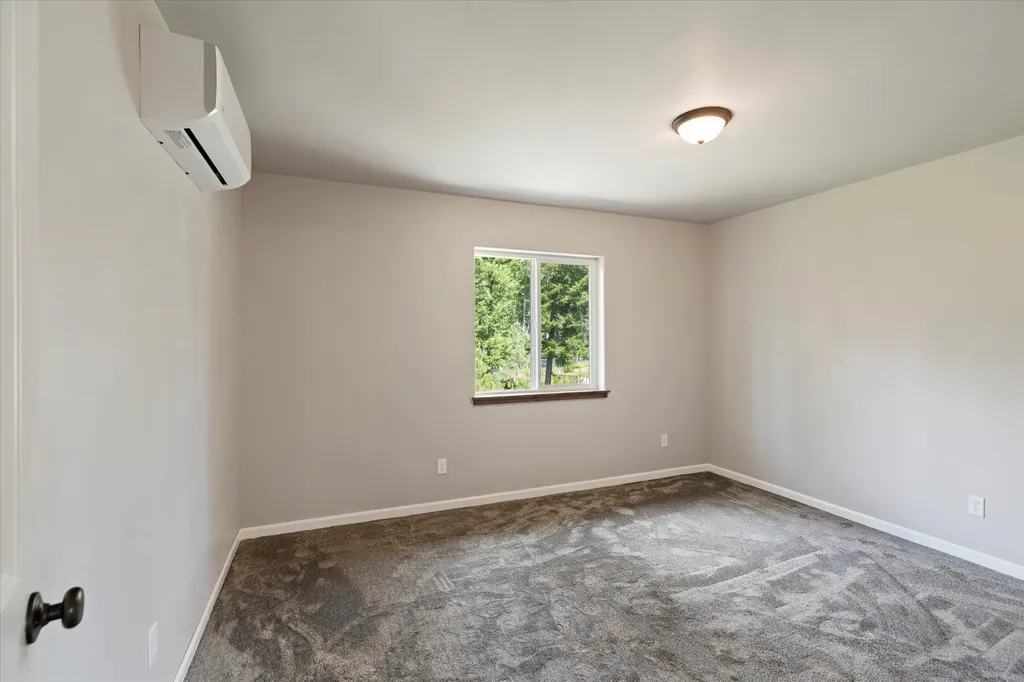 201 Wapiti Way Troy MT 59935