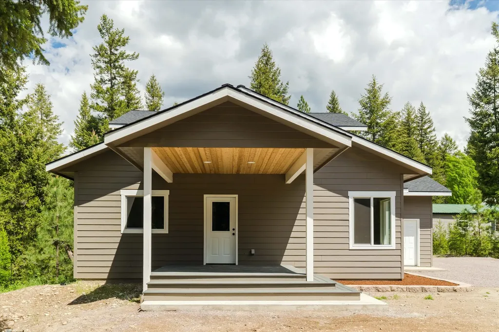 201 Wapiti Way Troy MT 59935