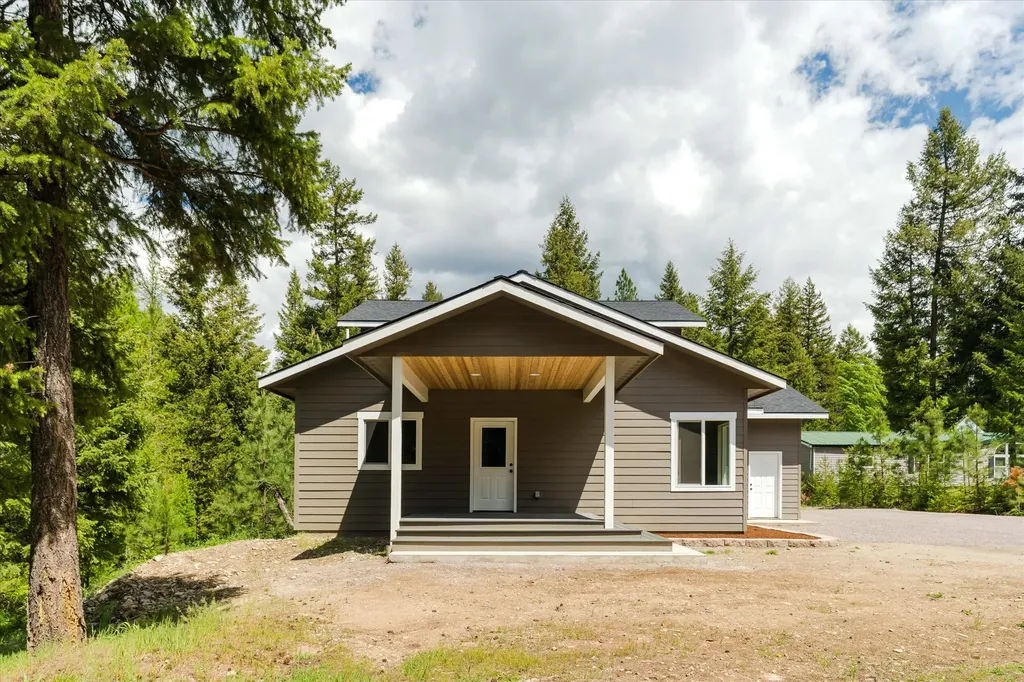 201 Wapiti Way Troy MT 59935