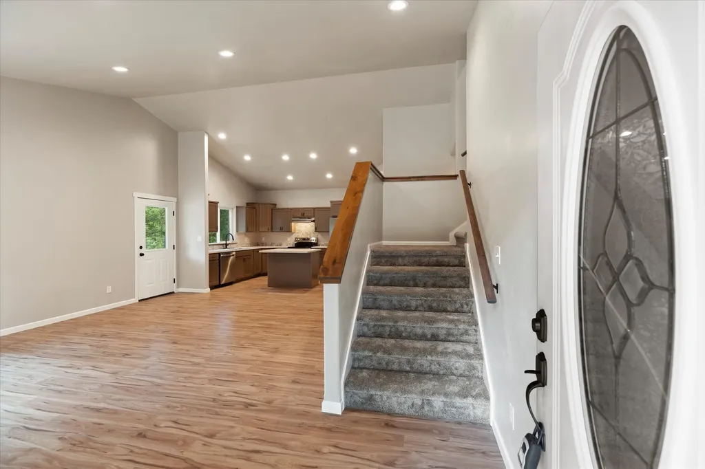 201 Wapiti Way Troy MT 59935