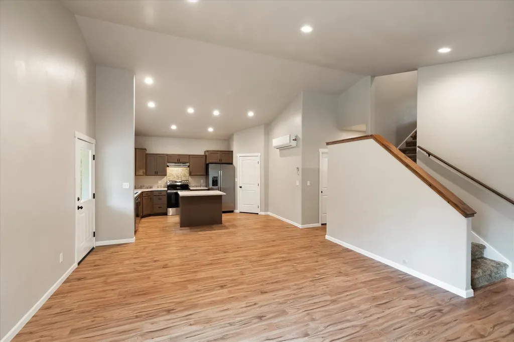 201 Wapiti Way Troy MT 59935